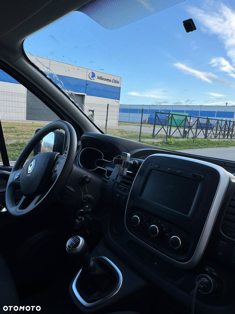 Renault Trafic - 17