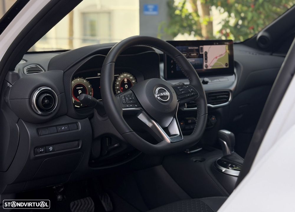 Nissan Juke 1.0 DIG-T N-Connecta DCT - 5
