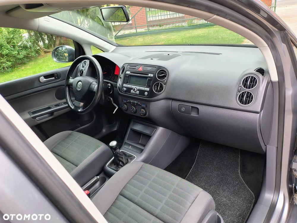 Volkswagen Golf 1.6 Goal - 17