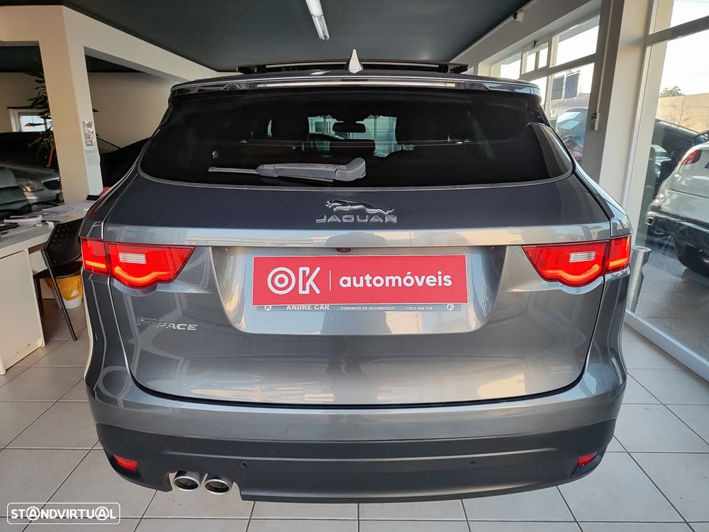 Jaguar F-Pace 20d Aut. R-Sport - 9