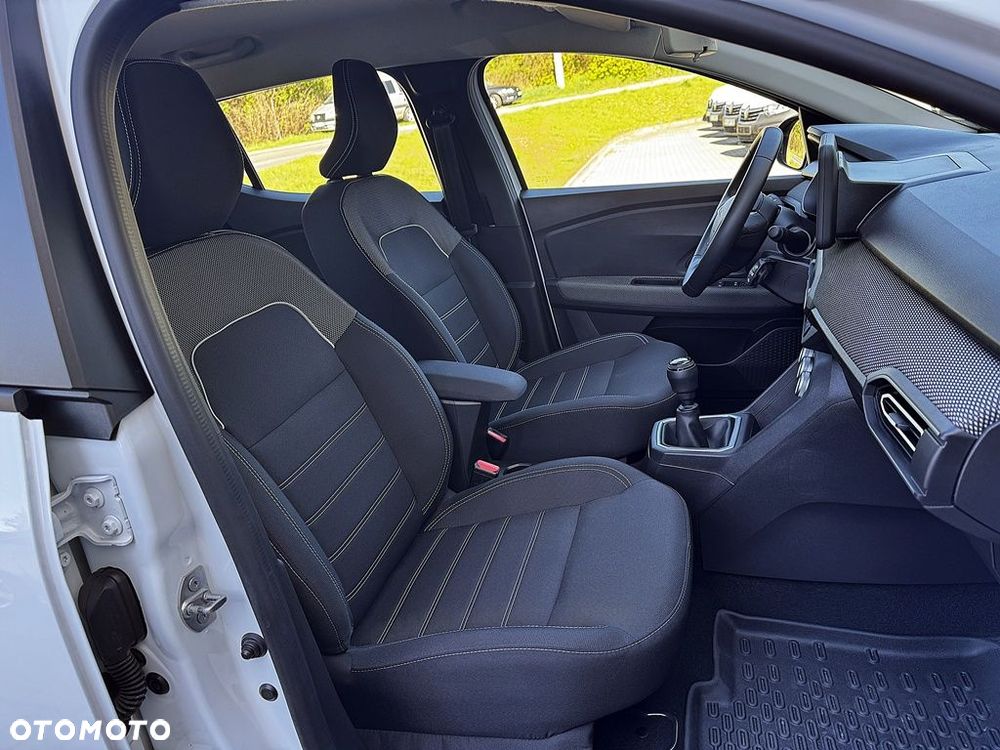 Dacia Sandero - 11