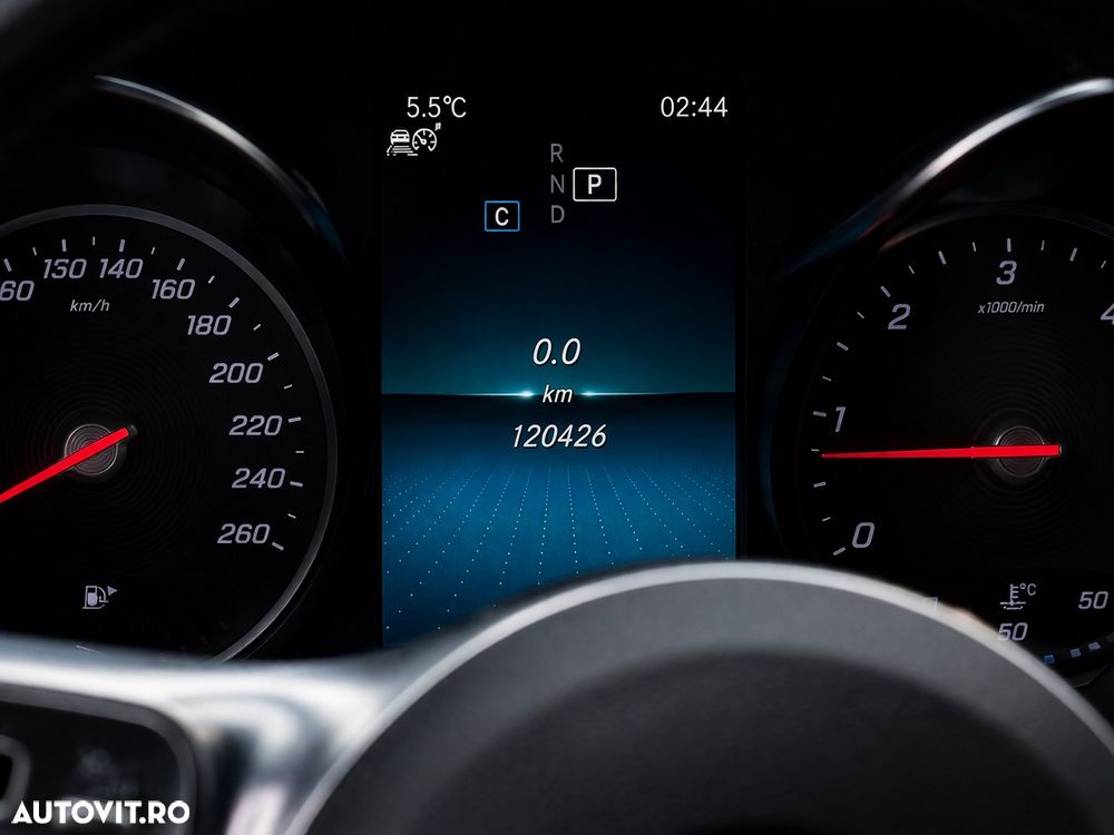 Mercedes-Benz C 220 d Aut - 11