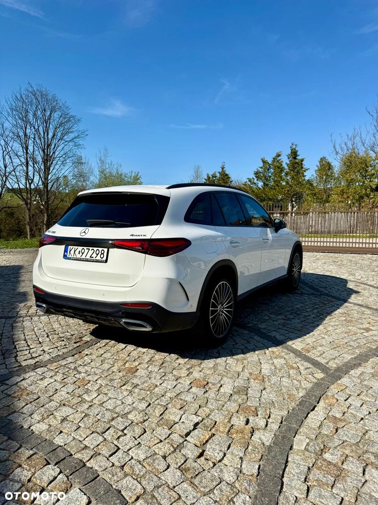 Mercedes-Benz GLC 300 mHEV 4-Matic AMG Line - 3
