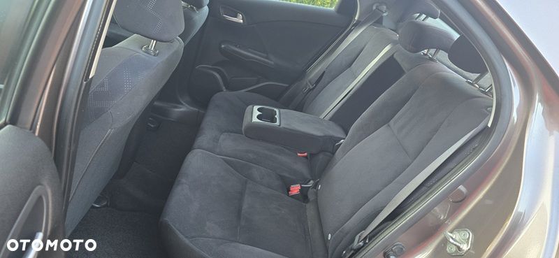 Honda Civic 1.8 Comfort Navi SD - 11