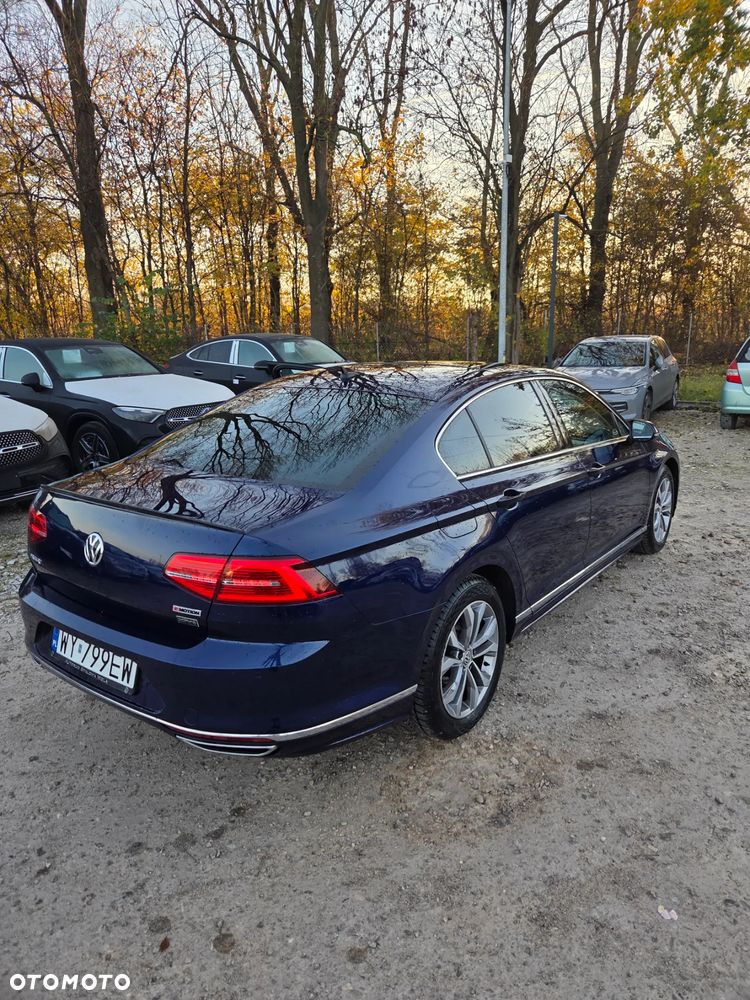 Volkswagen Passat - 3