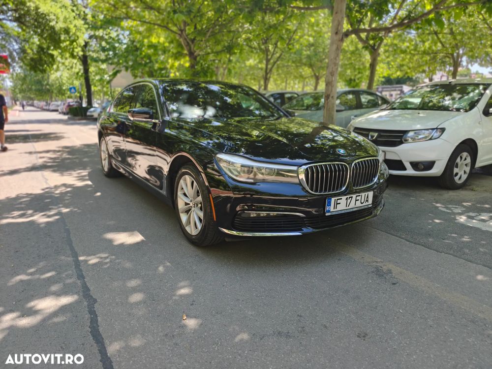 BMW Seria 7 740Li - 4