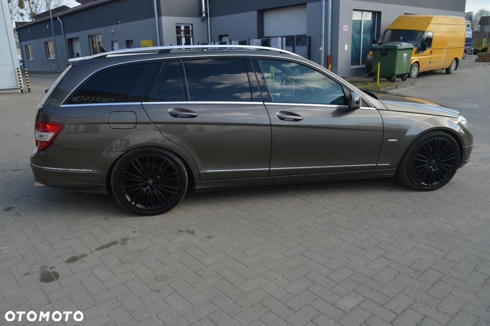 Mercedes-Benz Klasa C 280 7G-TRONIC Avantgarde Sport Edition - 12