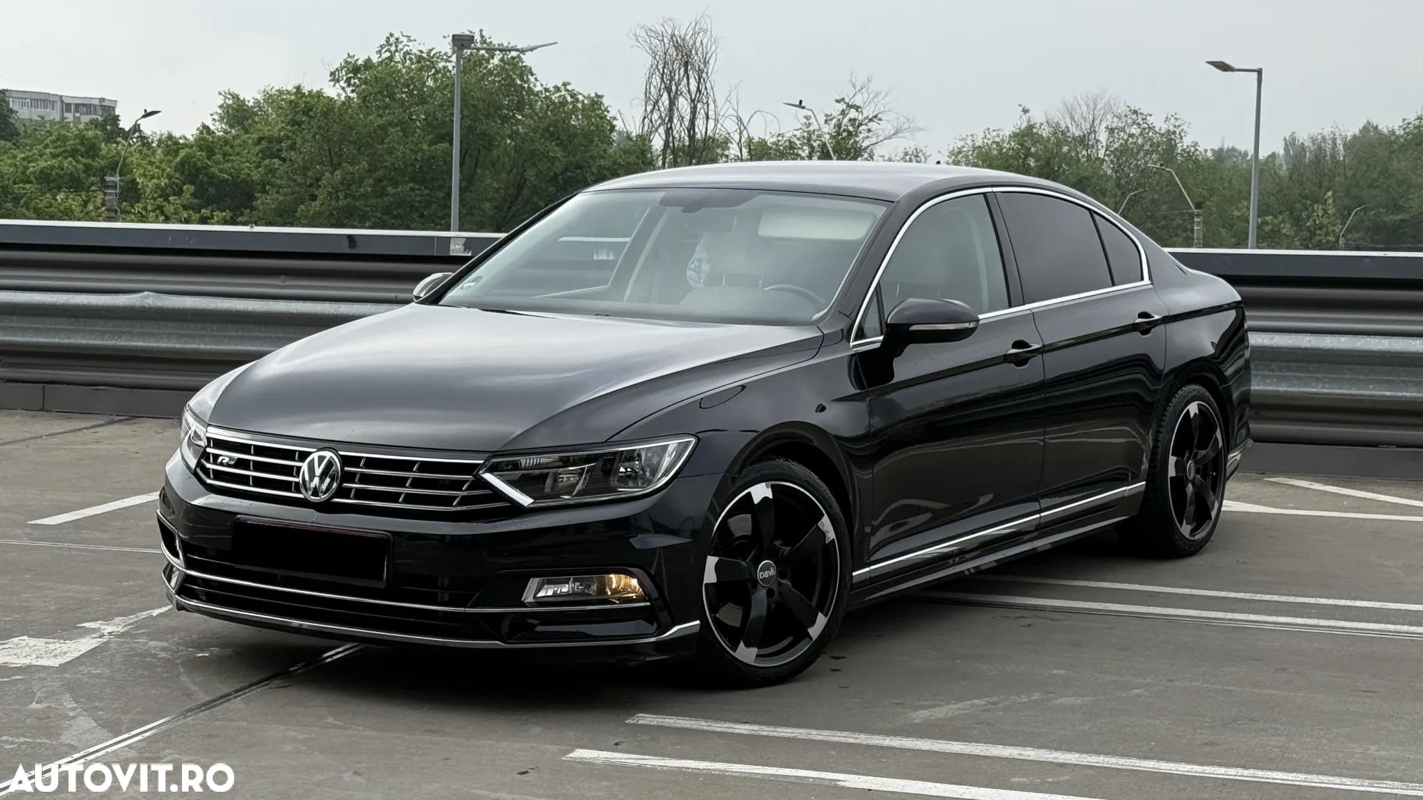 Volkswagen Passat 1.6 TDI (BlueMotion Technology) Comfortline - 1