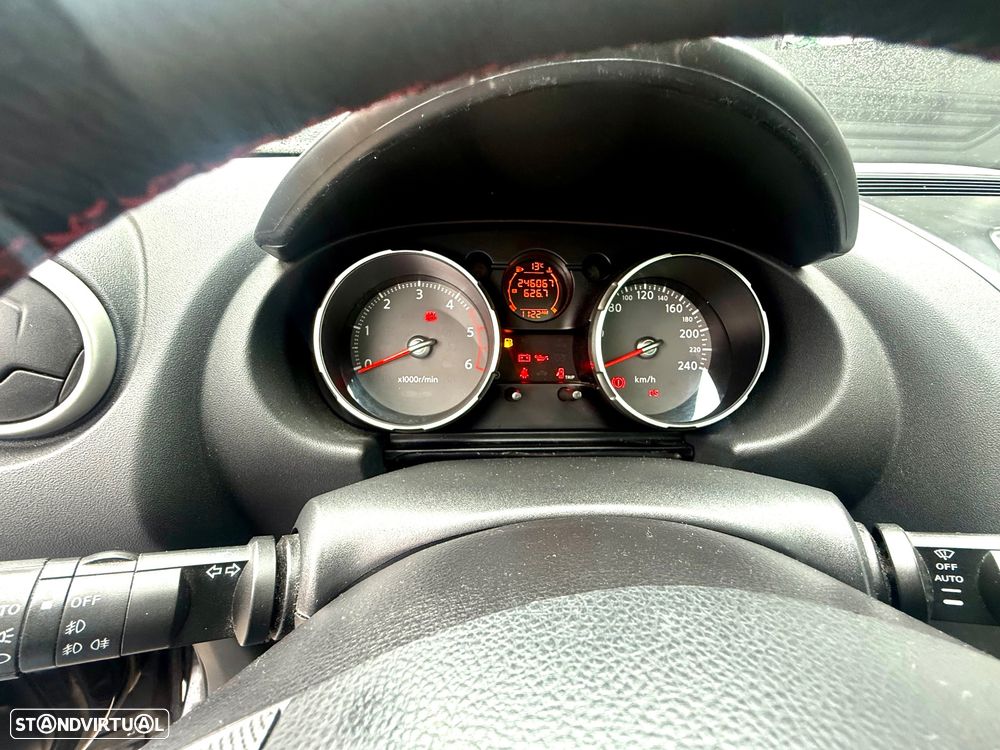 Nissan Qashqai 2.0 dCi Tekna Sport 18 - 13