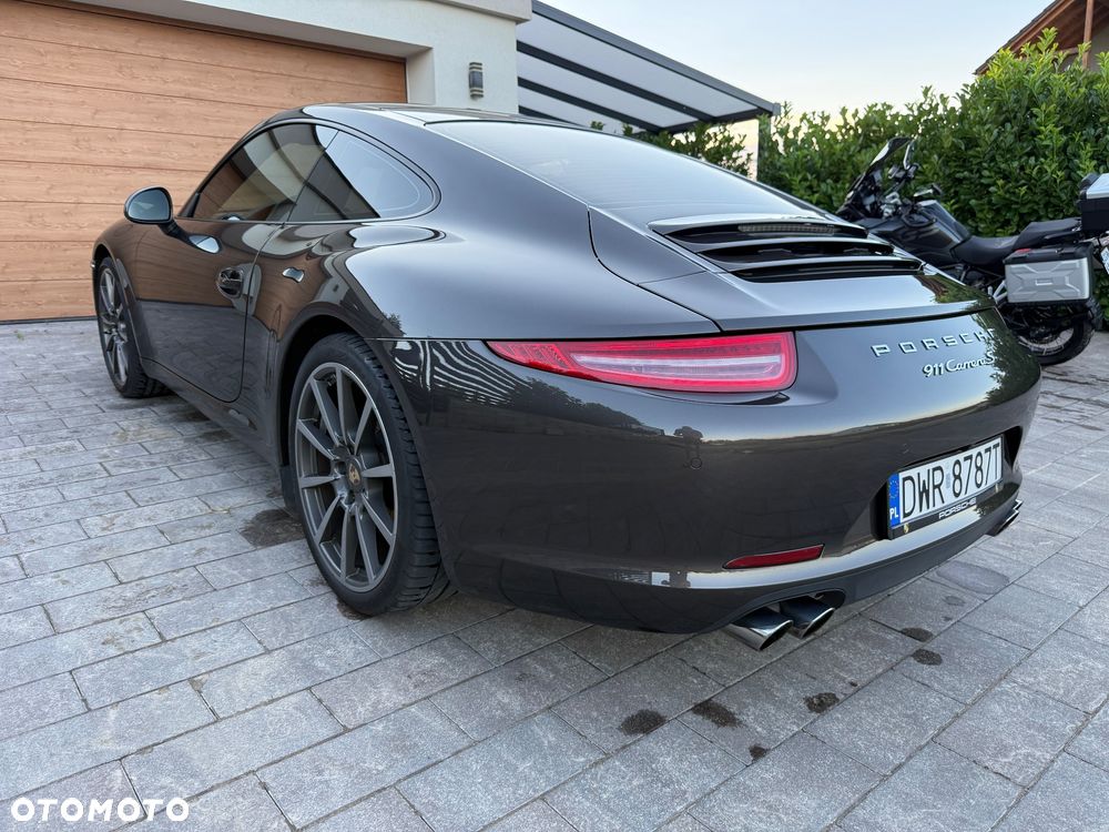 Porsche 911 Carrera S PDK 50 Jahre - 4