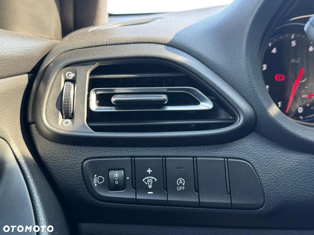 Hyundai i30 N 2.0 T-GDI Performance DCT - 14