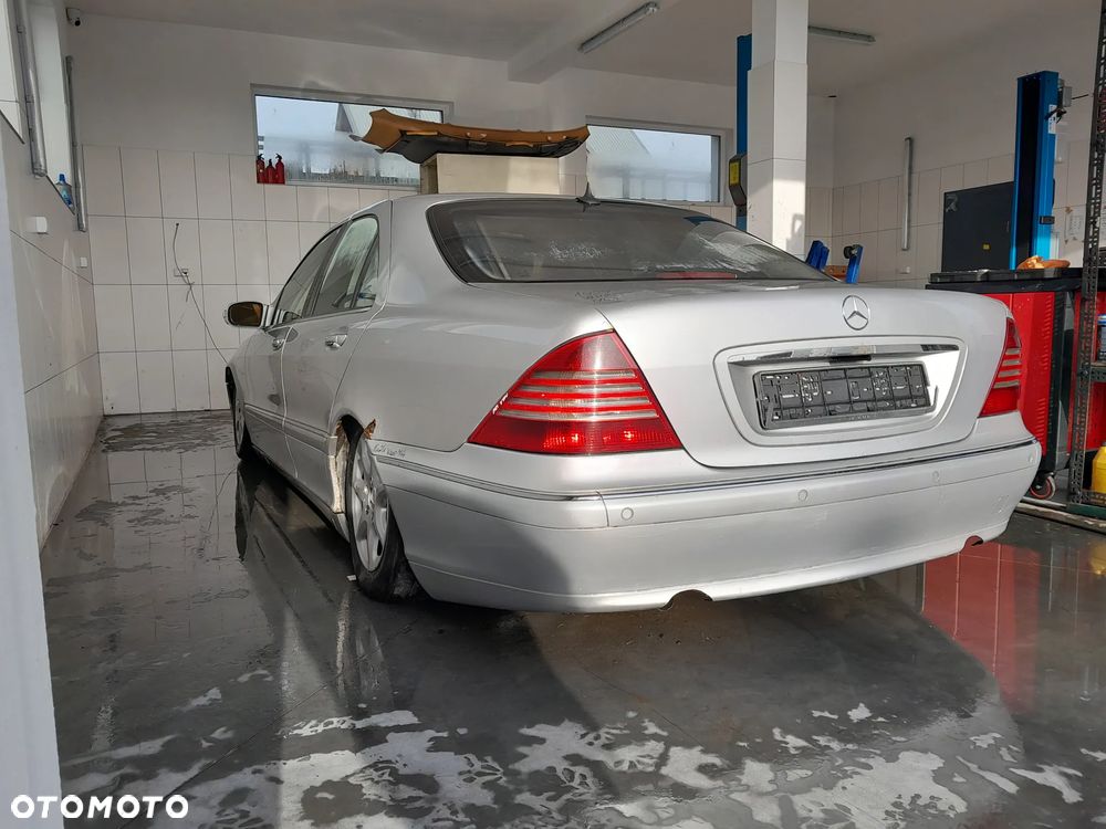 MERCEDES W220 S KLASA BELKA OŚ TYLNEGO ZAWIESZENIA KOMPLETNA - 1