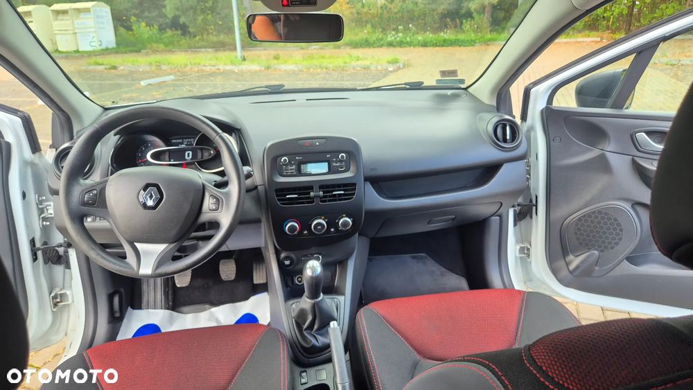Renault Clio - 8