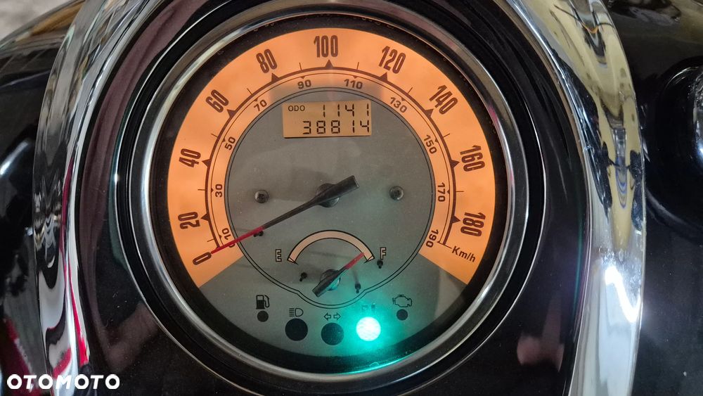 Yamaha Road Star - 17