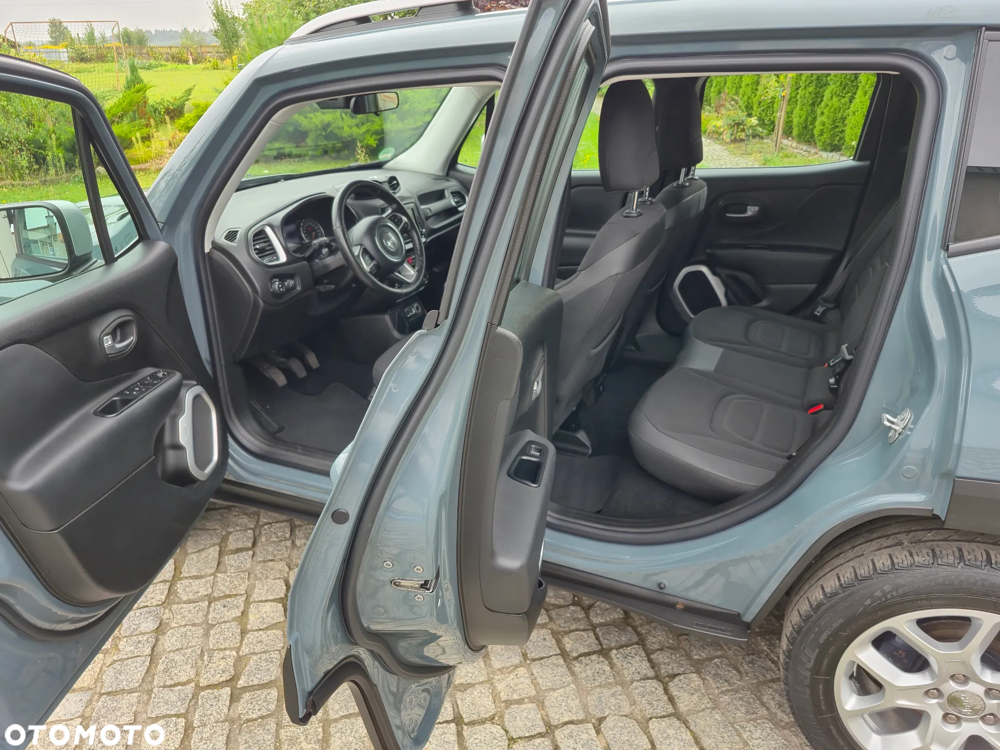 Jeep Renegade 1.4 MultiAir Limited - 10