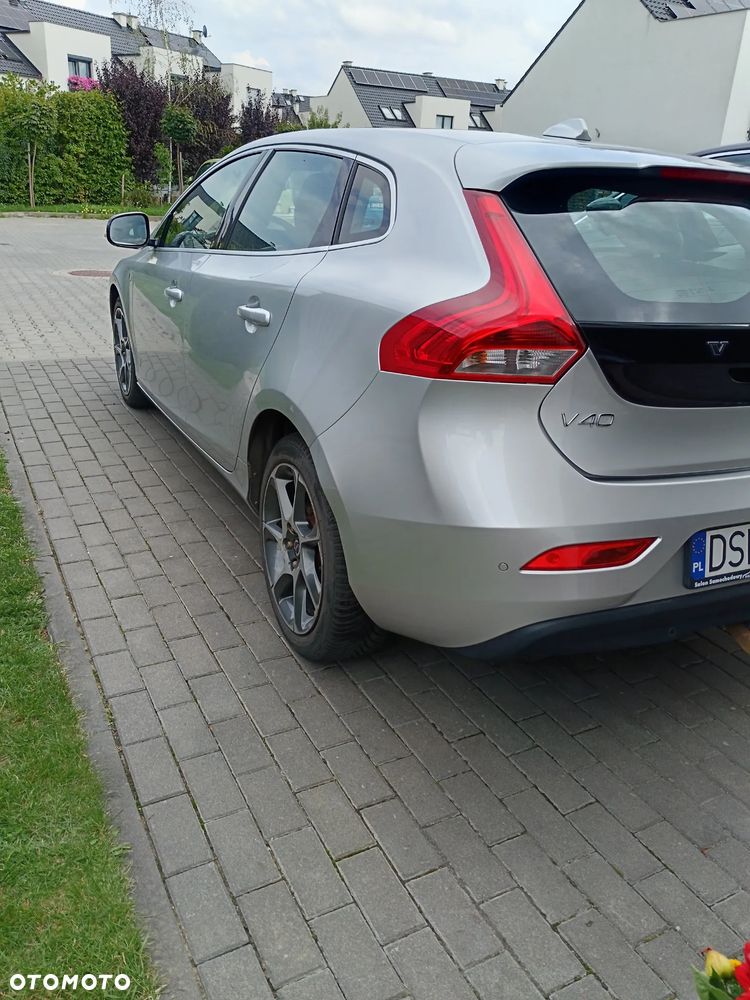 Volvo V40 - 4