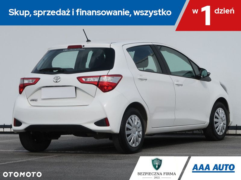 Toyota Yaris - 6