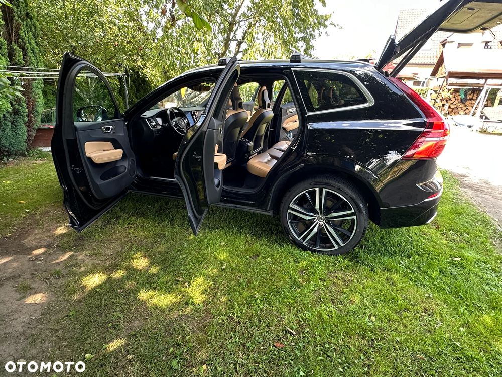 Volvo XC 60 D5 AWD Geartronic Inscription - 26
