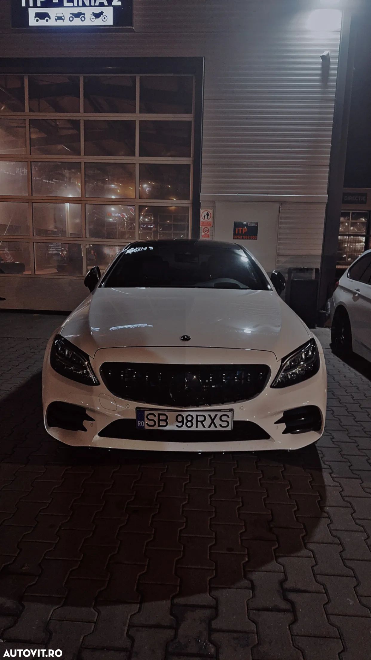 Mercedes-Benz C 300 d Coupe - 1