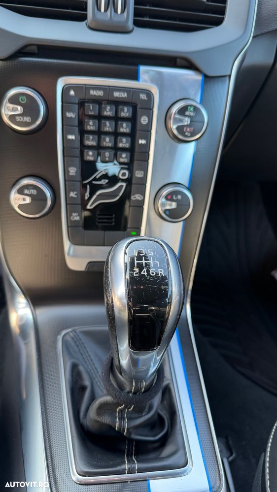 Volvo V40 D4 RDesign - 18