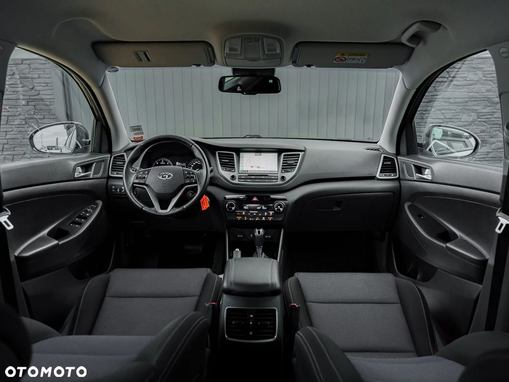 Hyundai Tucson blue 1.7 CRDi 2WD DCT Premium - 19