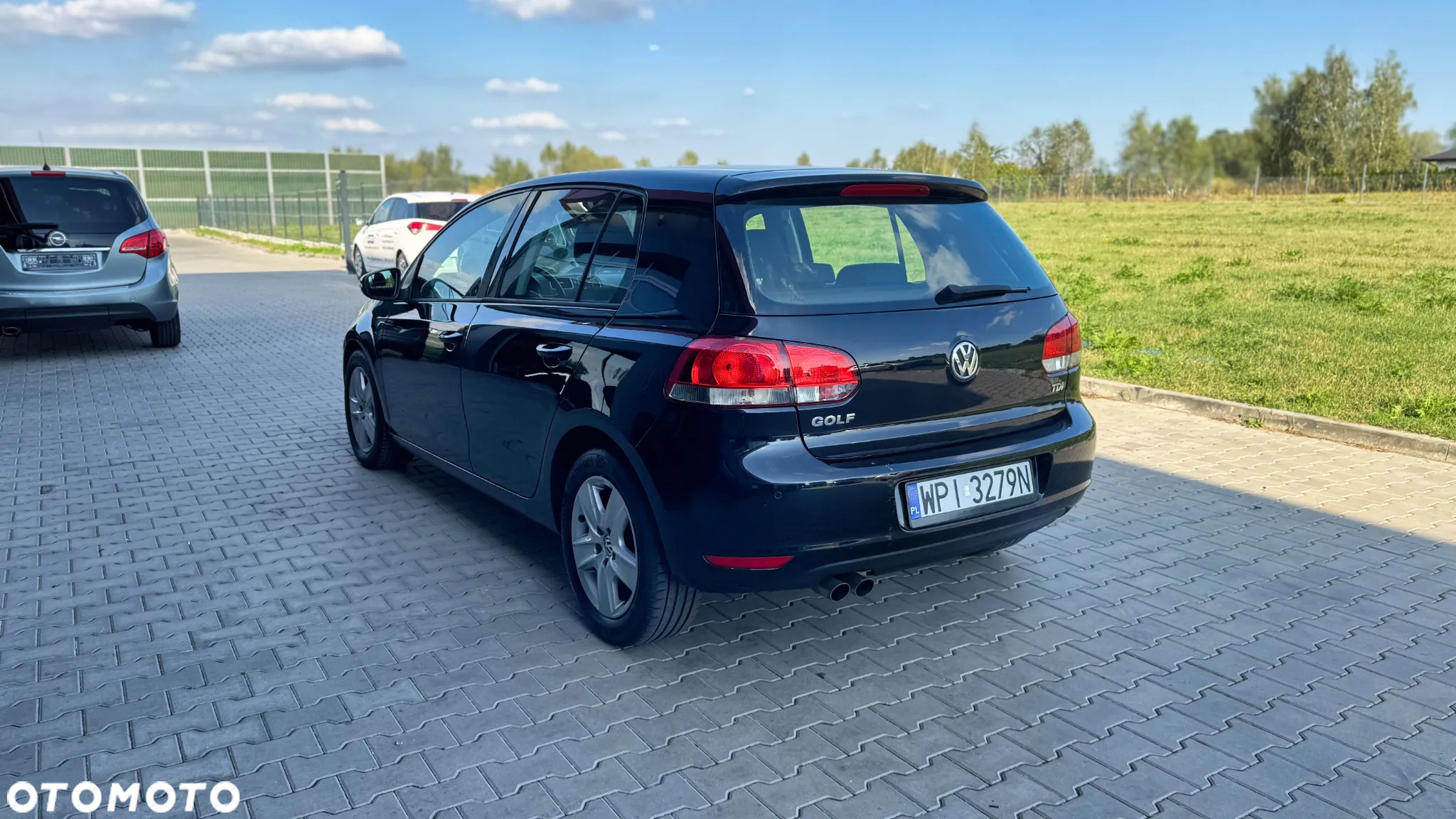 Volkswagen Golf VI 2.0 TDI Comfortline - 6