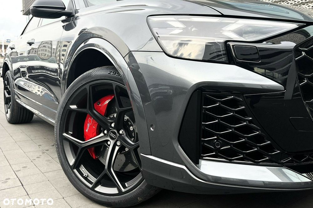 Audi RS Q8 - 34