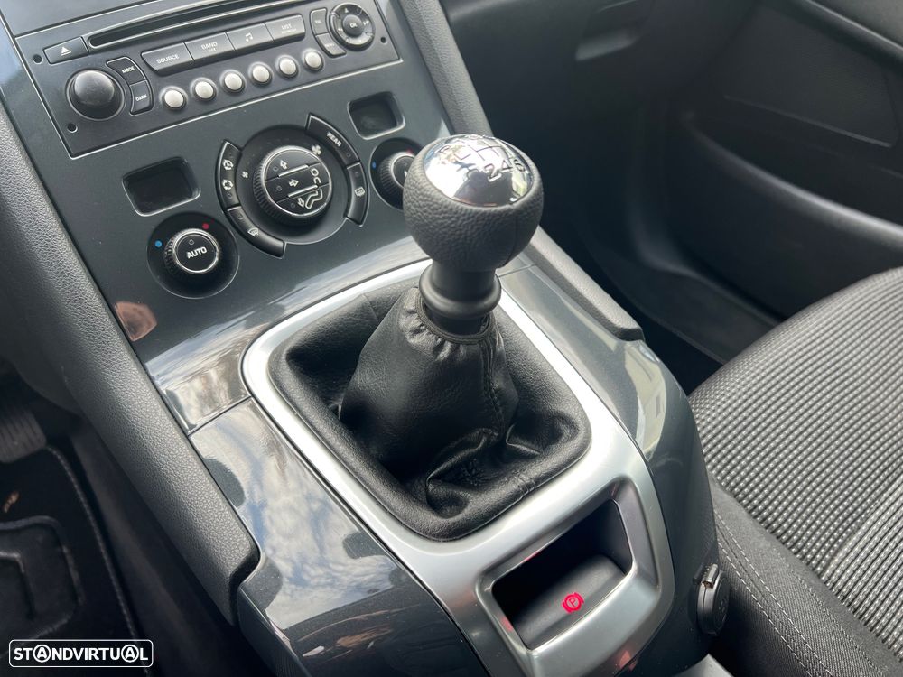 Peugeot 5008 1.6 HDi Executive - 11