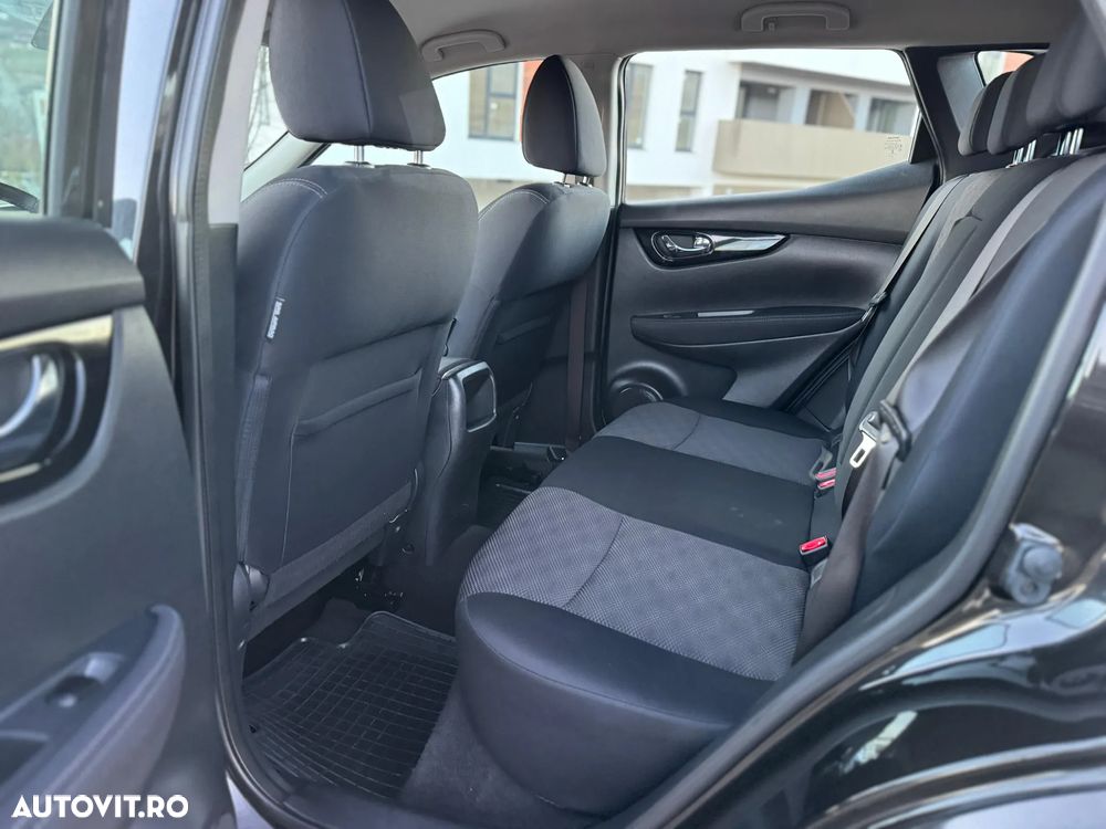 Nissan Qashqai 1.2 DIG-T TEKNA - 8
