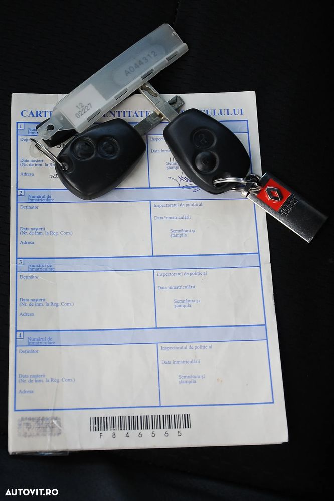 Renault Clio III 1.4 Dynamique - 20