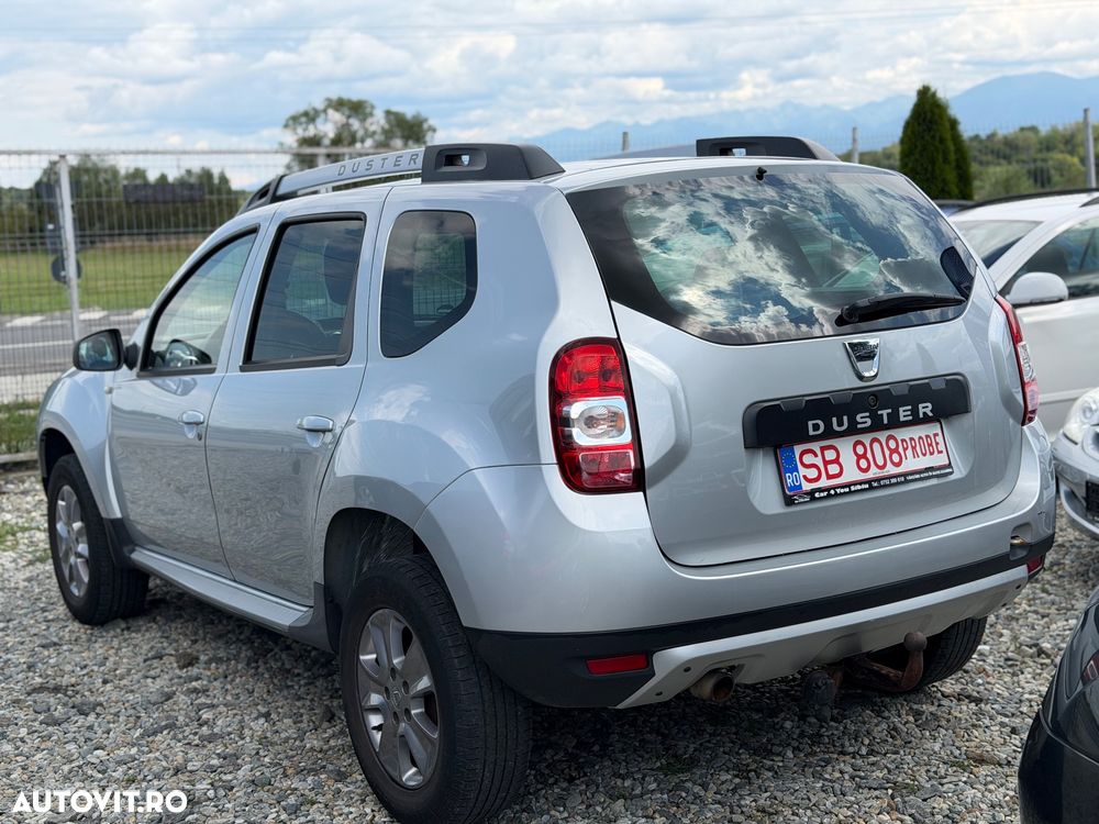 Dacia Duster 1.2 TCe 4x2 Laureate - 4