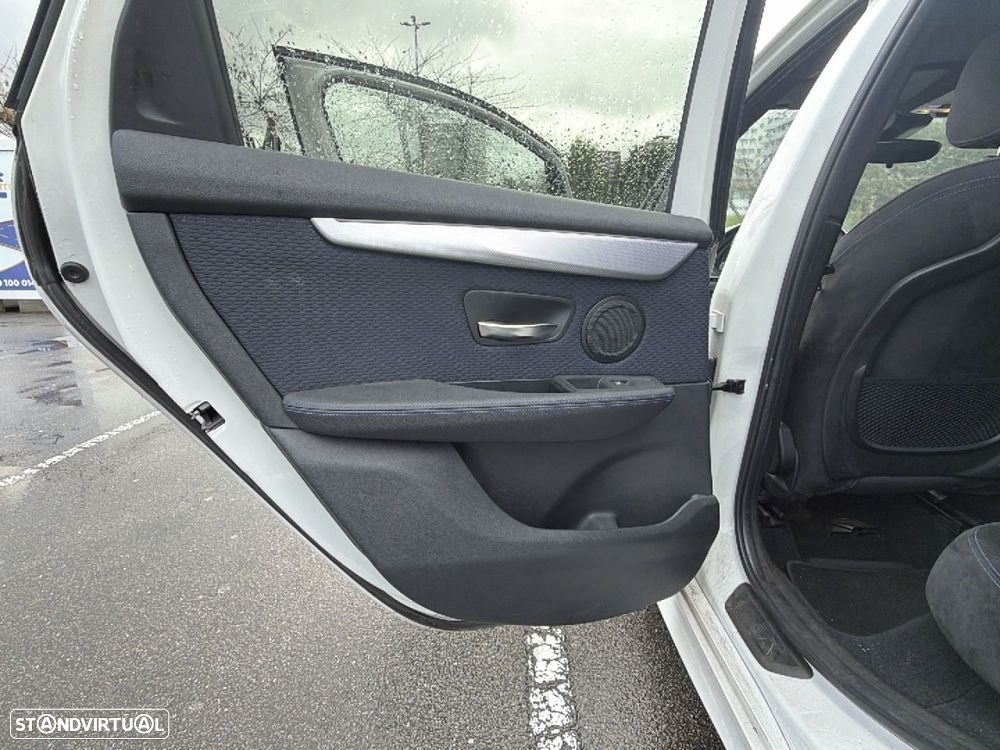 BMW 216 Active Tourer - 13