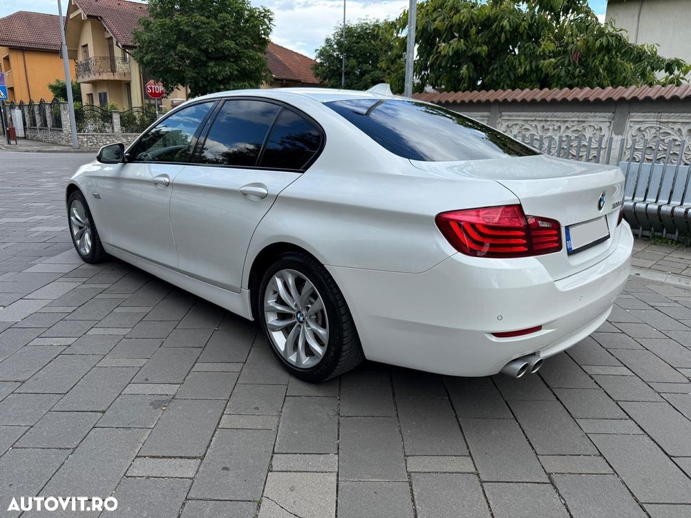 BMW Seria 5 520d Aut. - 4