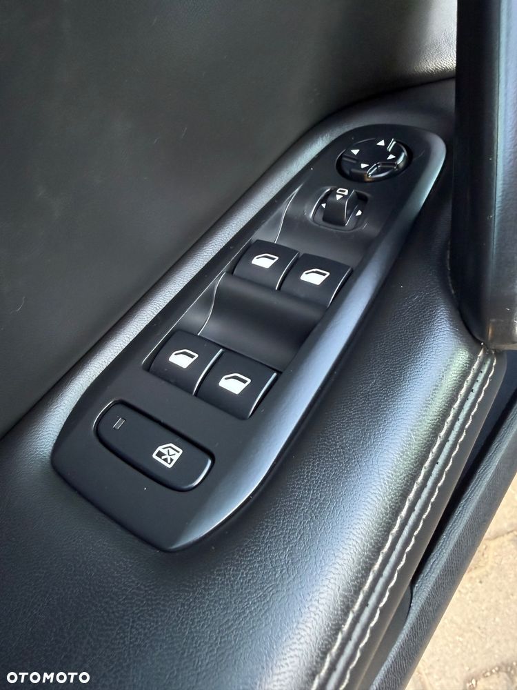 Peugeot 308 BlueHDi FAP 150 EAT6 Stop&Start GT-Line Edition - 27