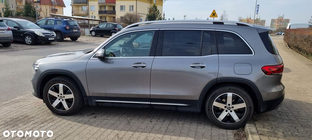 Mercedes-Benz GLB 200 Progressive 7G-DCT - 7