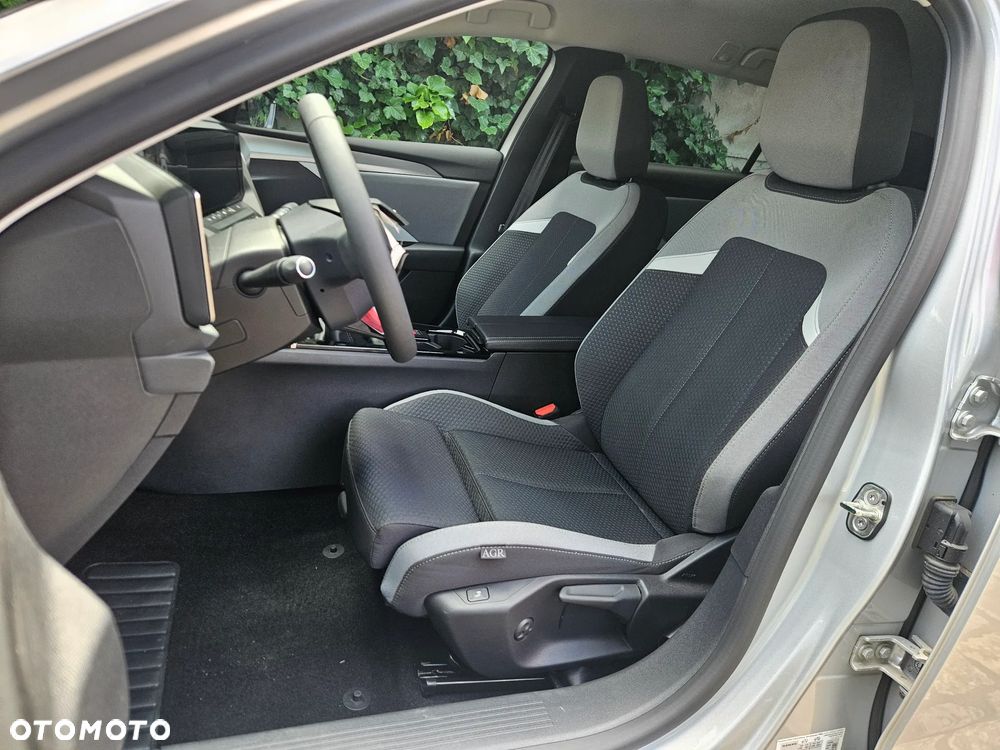 Opel Astra 1.2 Turbo Start/Stop Edition - 20