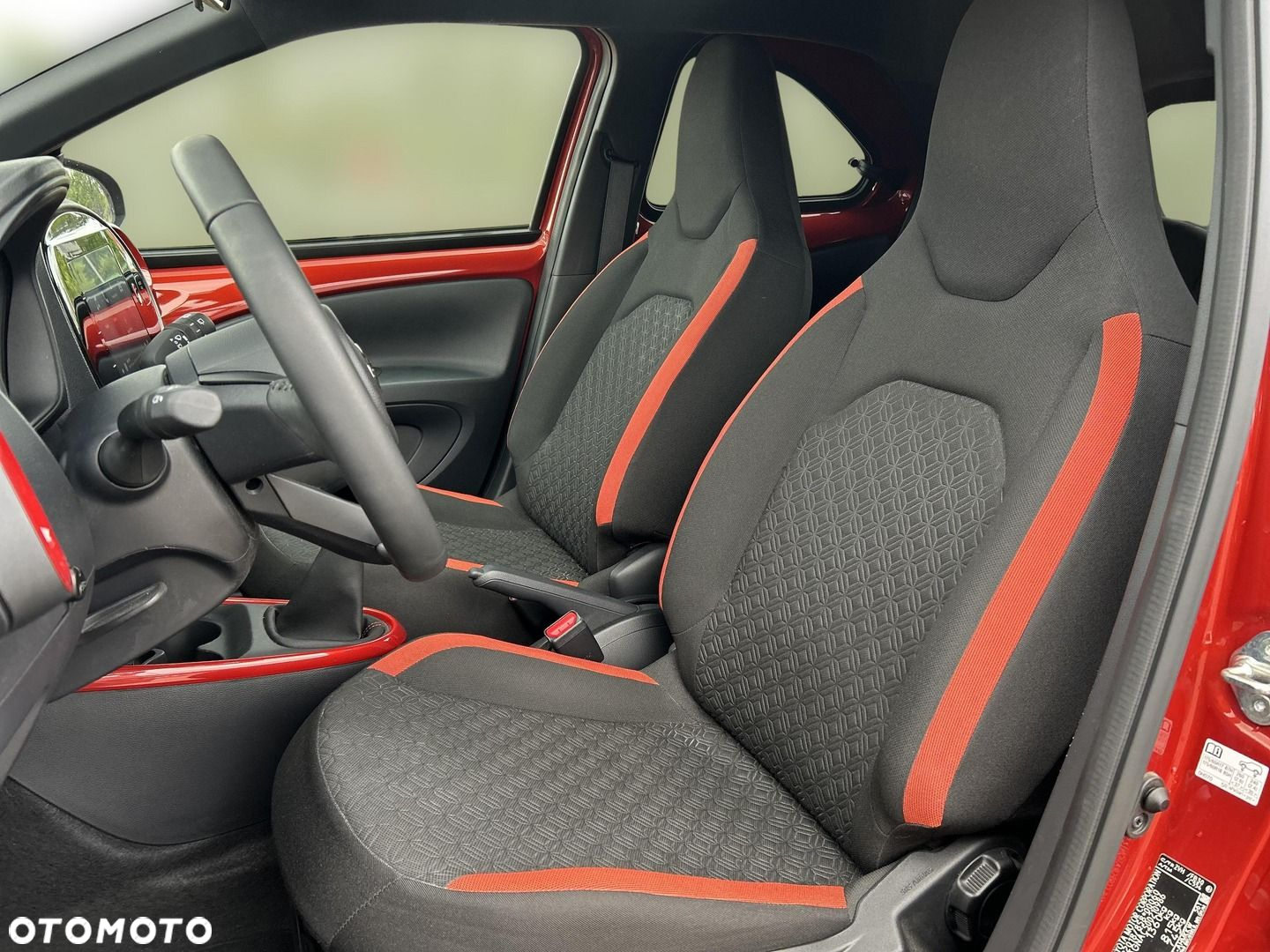 Toyota Aygo X - 10