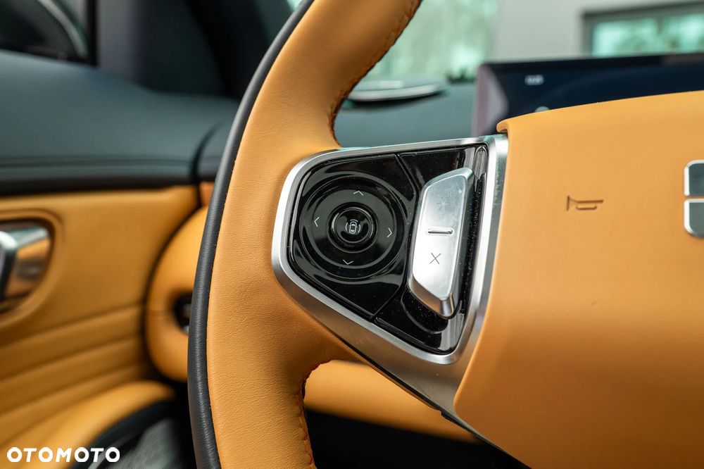 Geely Starray EM-i 1.5 PHEV Max - 30