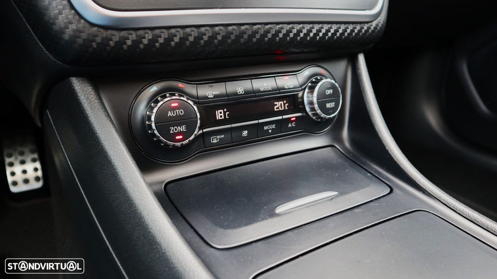 Mercedes-Benz A 160 d AMG Line Aut. - 34