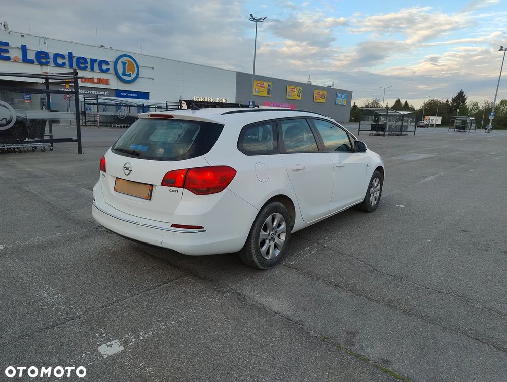 Opel Astra - 8