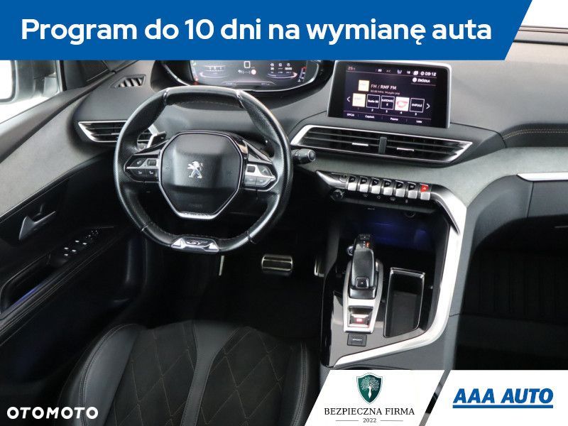 Peugeot 5008 - 9