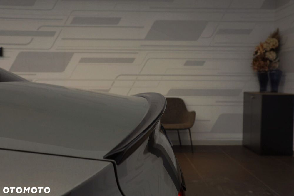 Audi A4 Limousine - 6