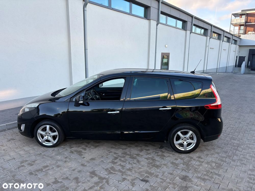 Renault Scenic 2011 photo 4