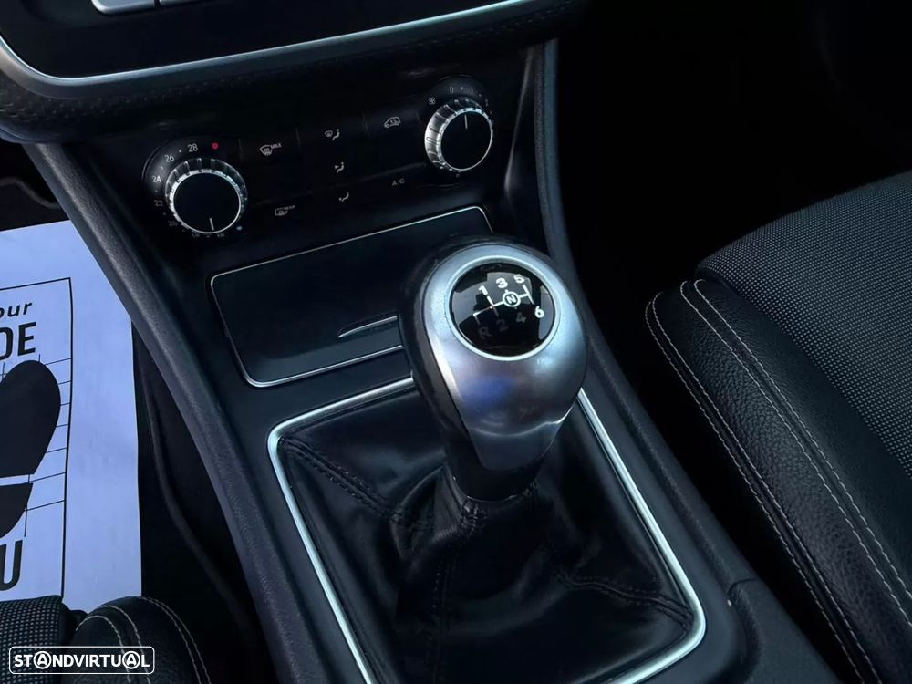 Mercedes-Benz A 180 d Style - 21