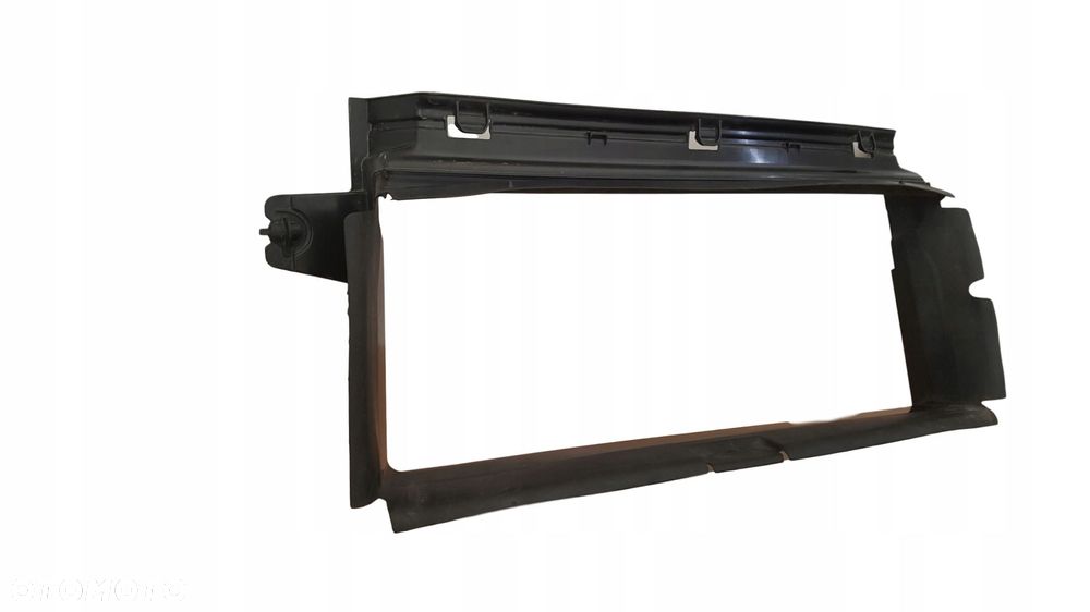 VOLVO XC90 II dolny wlot powietrza kierownica OE 31353798 - 1