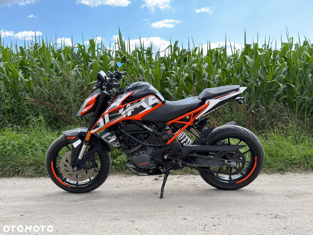 KTM Duke 125 - 13