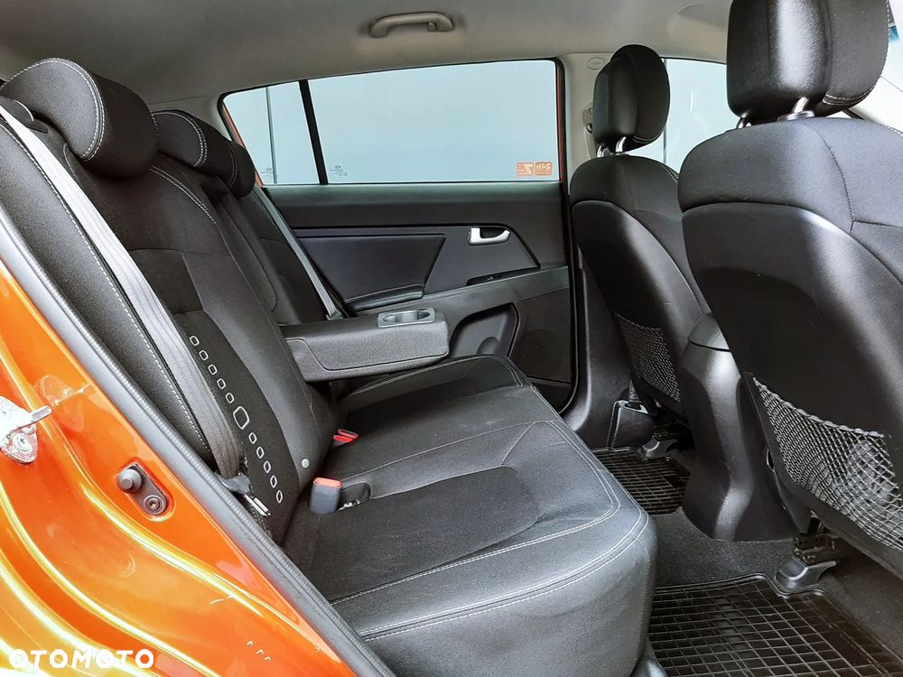 Kia Sportage 2.0 GDI L AWD - 11