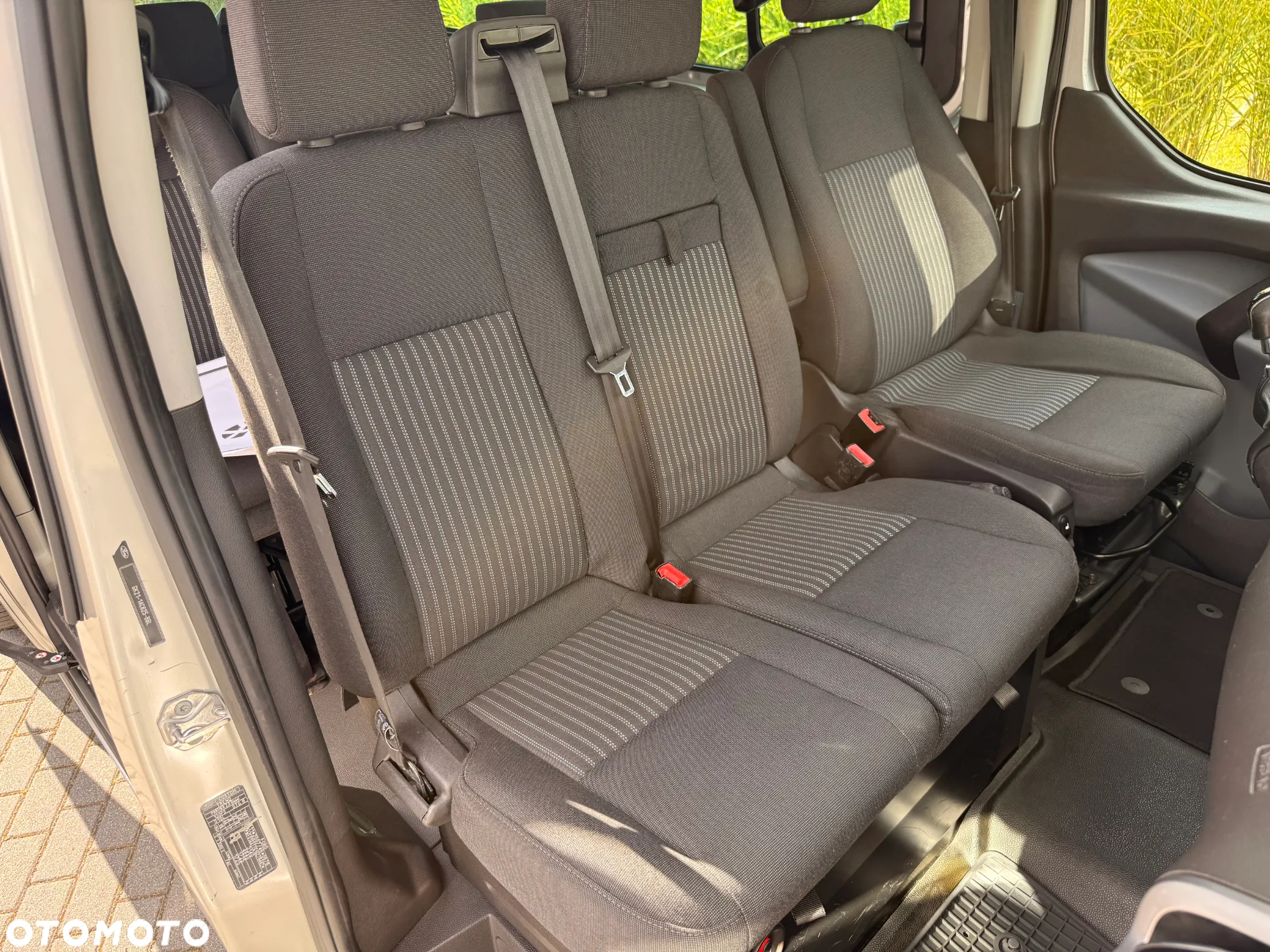 Ford Transit Custom 310 L2H1 PKW VA Trend - 26