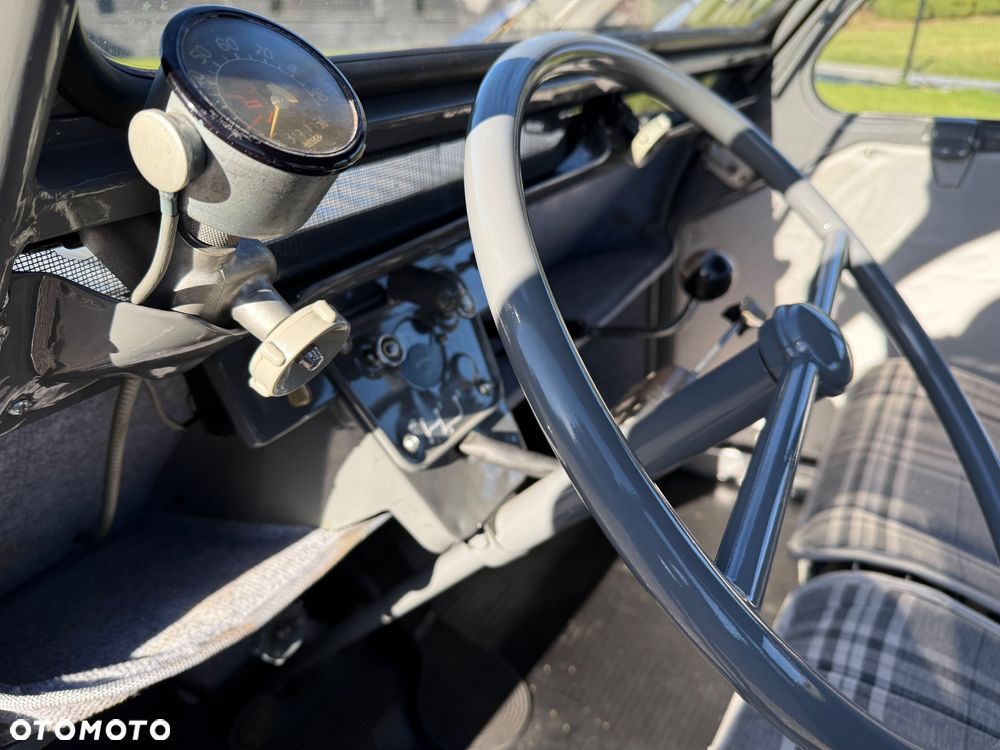 Citroën 2 CV - 27