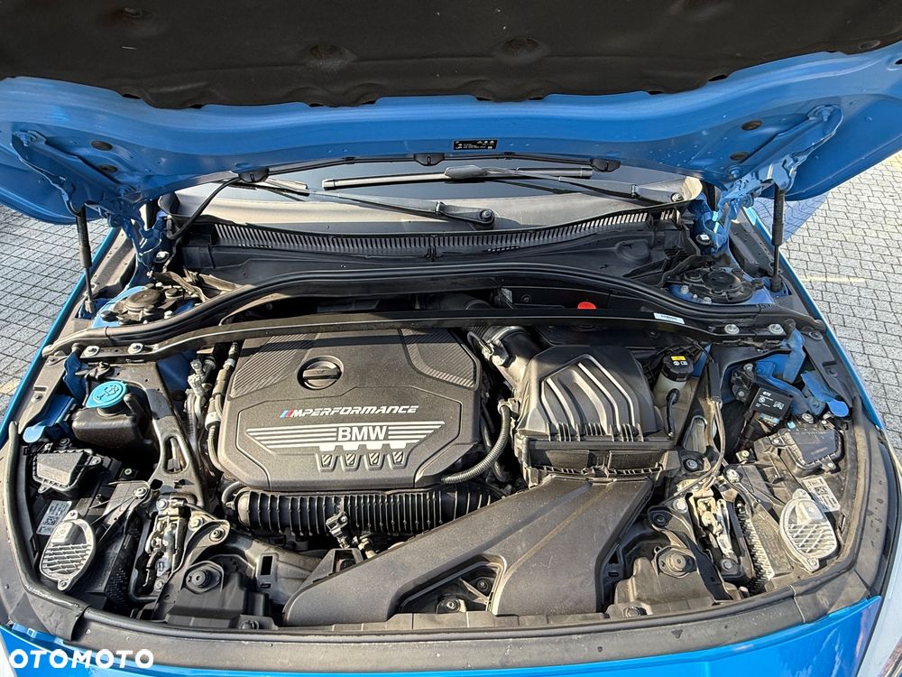 BMW 1M - 25